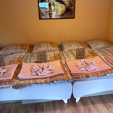 Dafinka Apartamento Banská Bystrica Exterior foto