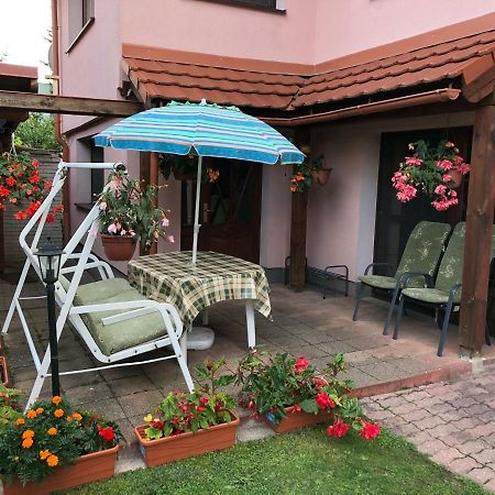 Dafinka Apartamento Banská Bystrica Exterior foto