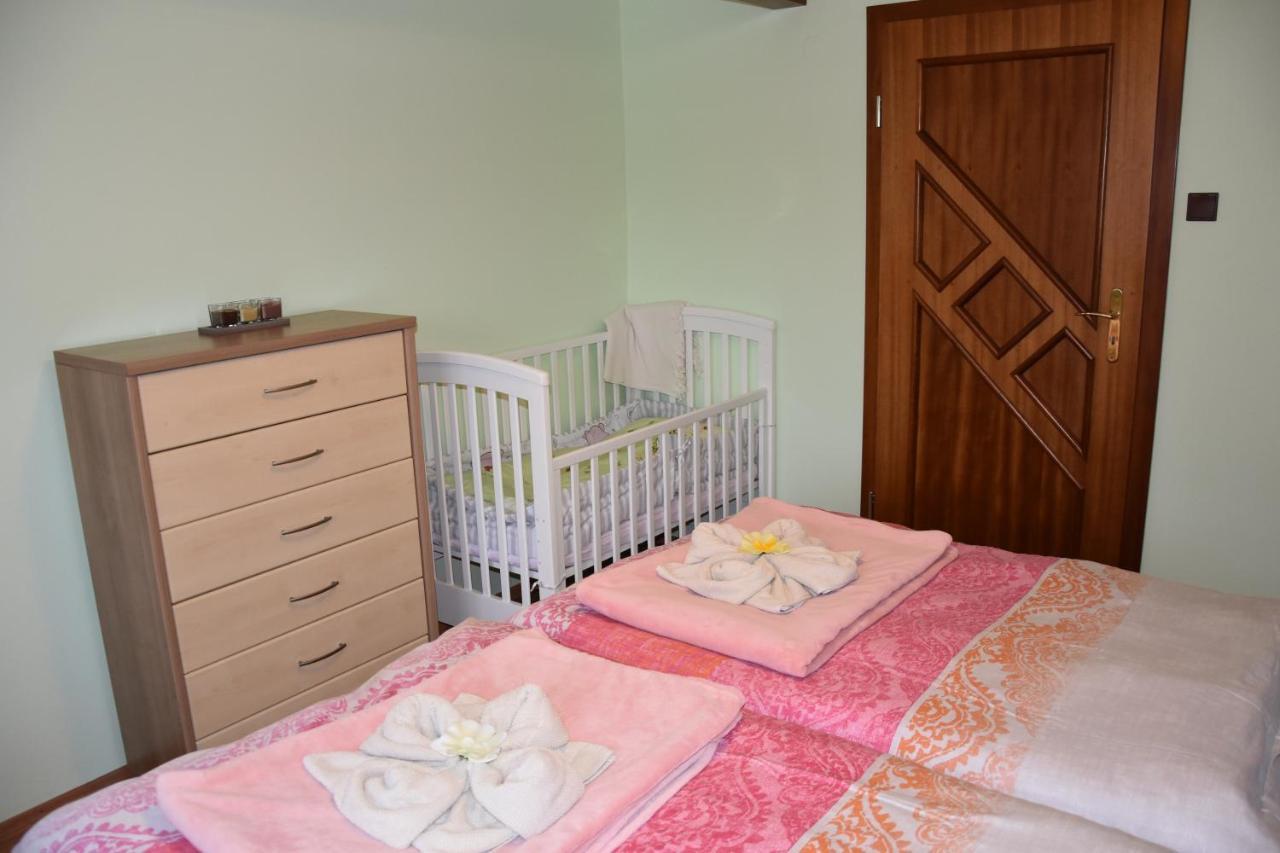 Dafinka Apartamento Banská Bystrica Exterior foto