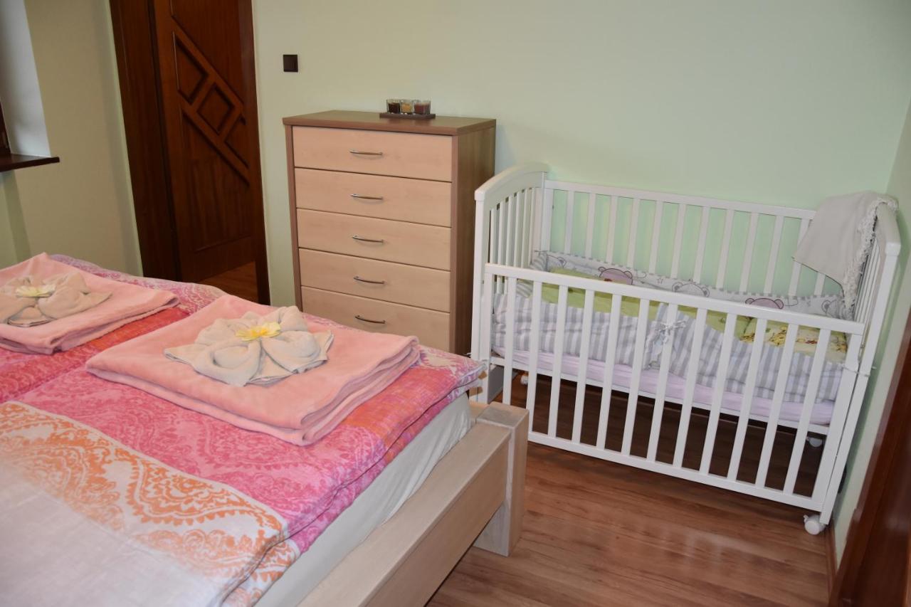 Dafinka Apartamento Banská Bystrica Exterior foto
