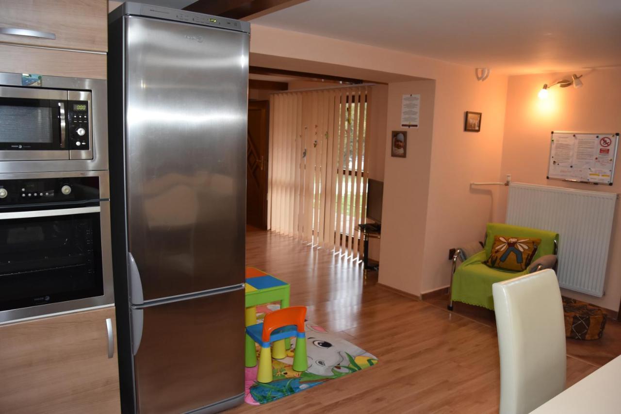 Dafinka Apartamento Banská Bystrica Exterior foto